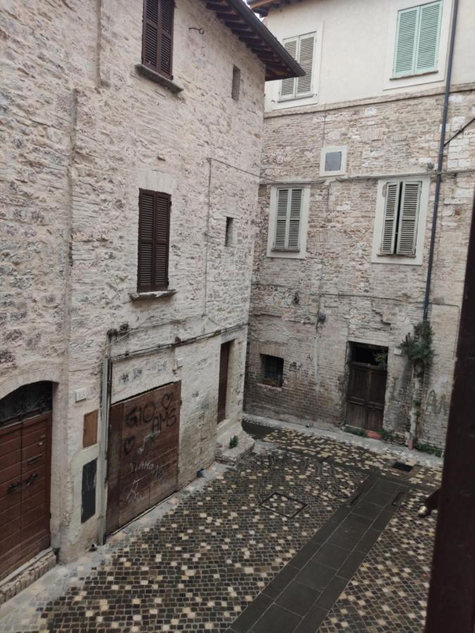 Hotel Traivicolidifoligno Extérieur photo