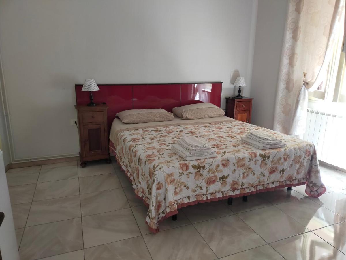 Hotel Traivicolidifoligno Extérieur photo